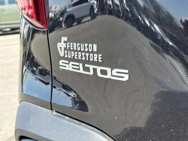 New 2026 Fusion Black Kia SX image 6