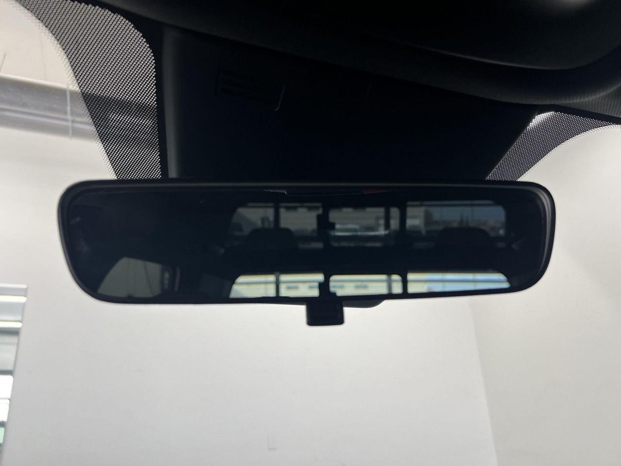 New 2026 Atlas White Hyundai SEL Activity AWD image 23
