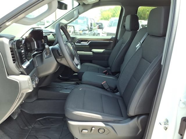 New 2026 Summit White Chevrolet LT image 6
