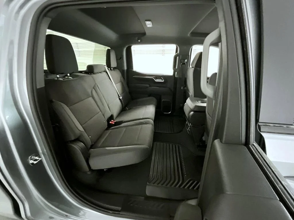 2026 Chevrolet Silverado 1500 LT - Photo 18