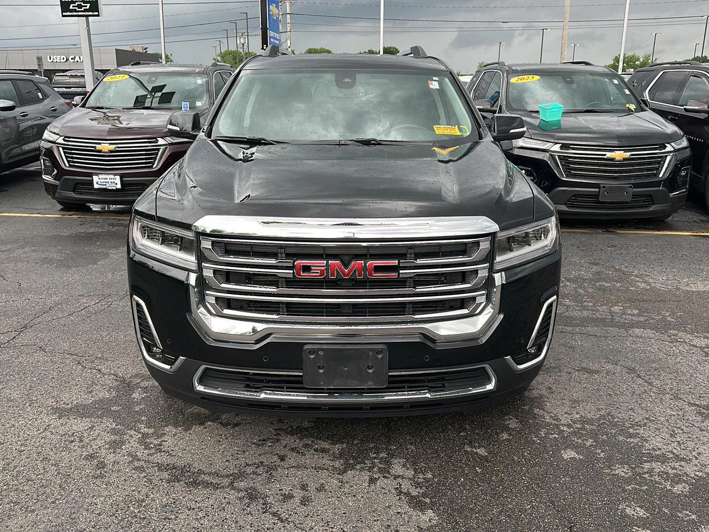 Used 2023 Ebony Twilight Metallic GMC SLT image 6