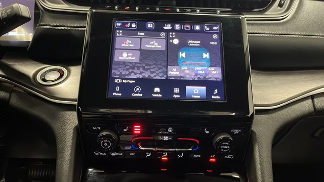 Used 2021 Diamond Black Jeep Limited image 12