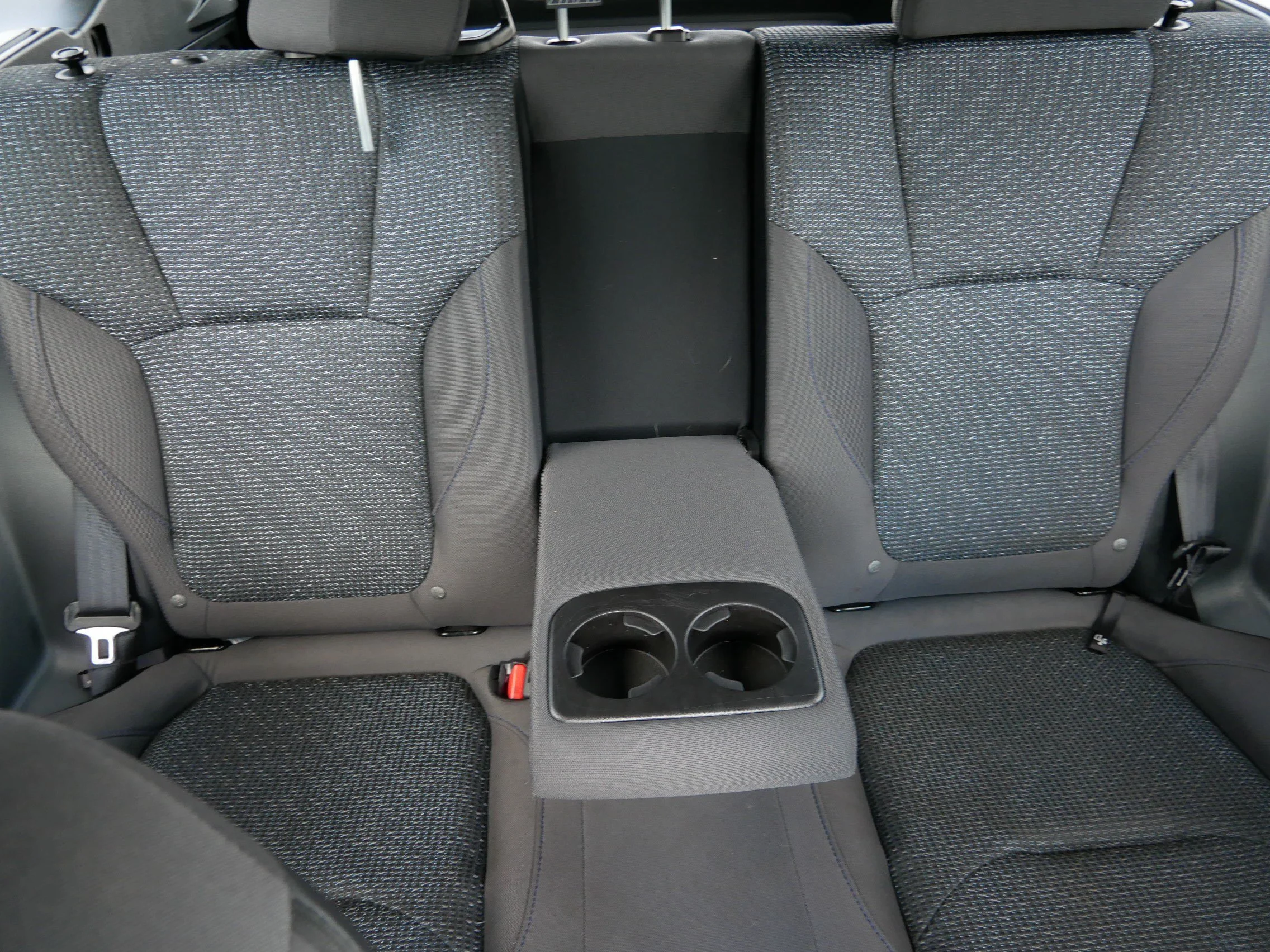Used 2025 Magnetite Gray Metallic Subaru Premium image 13