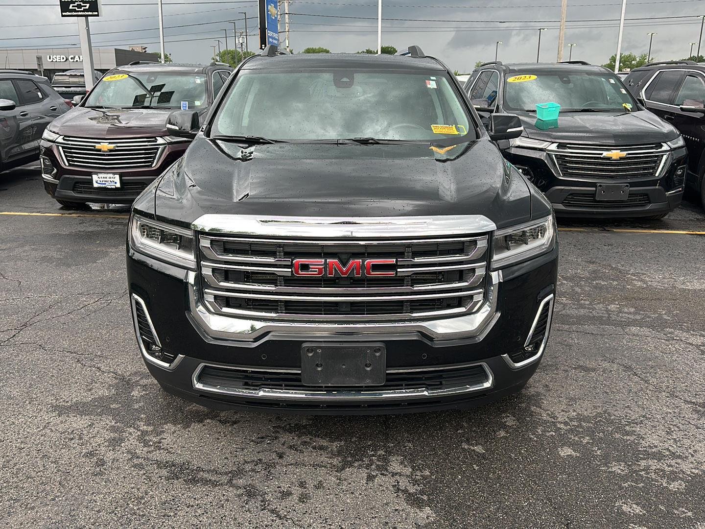 Used 2023 Ebony Twilight Metallic GMC SLT image 6
