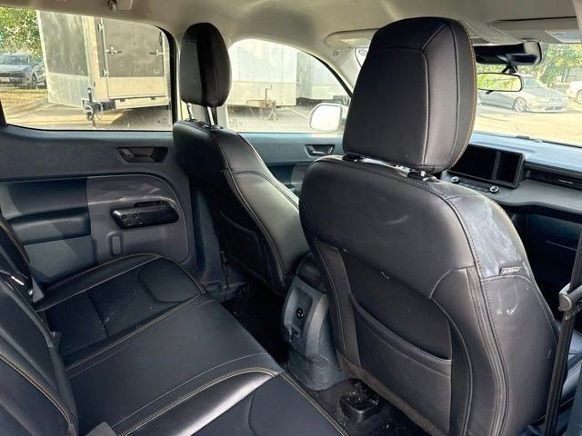 Used 2023 Avalanche Gray Ford Lariat image 13