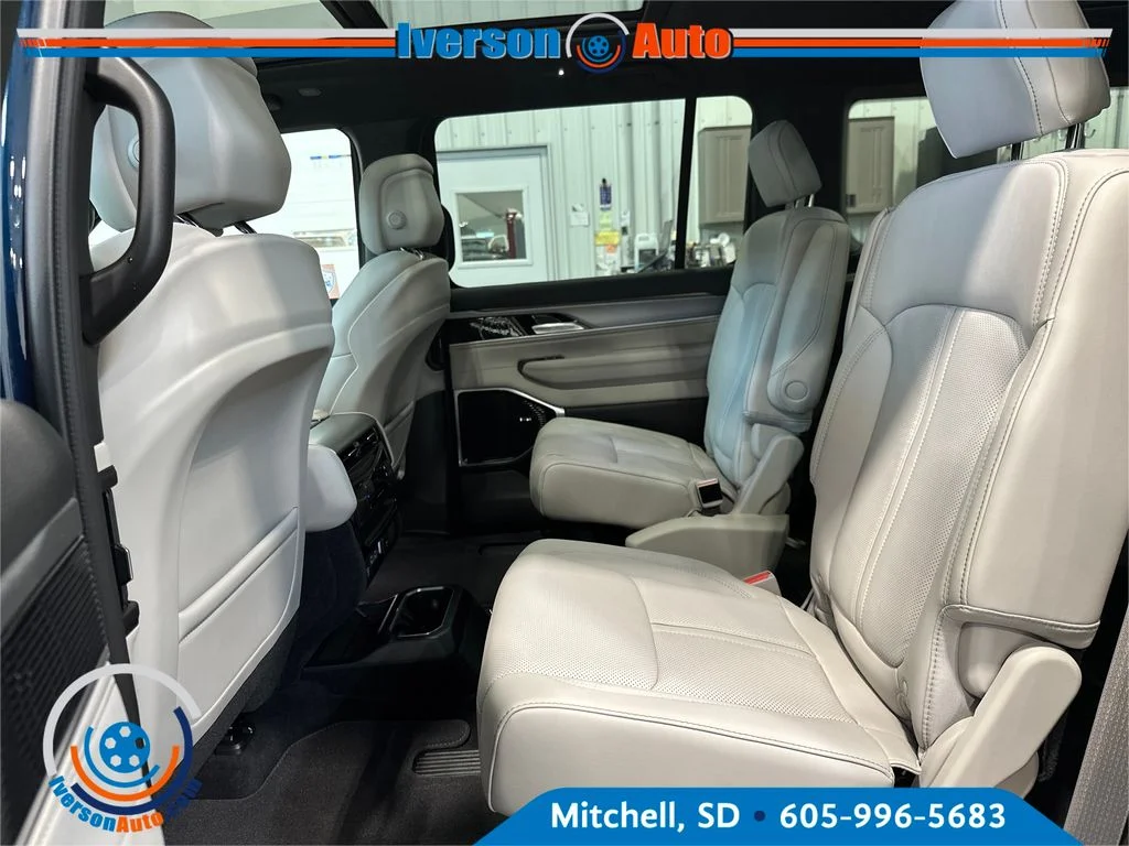 New 2026 Blue Jeep Limited Altitude image 26