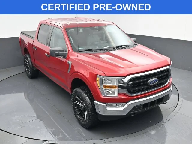 Certified Used 2021 Red Metallic Ford XLT image 18