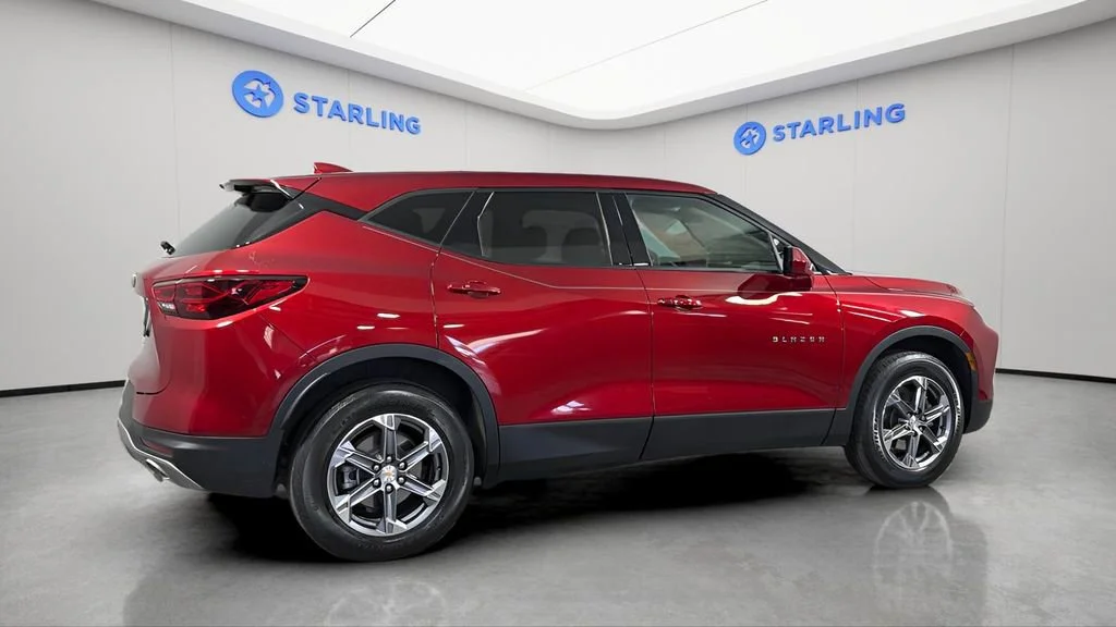 Used 2023 Radiant Red Tintcoat Chevrolet 2LT image 10