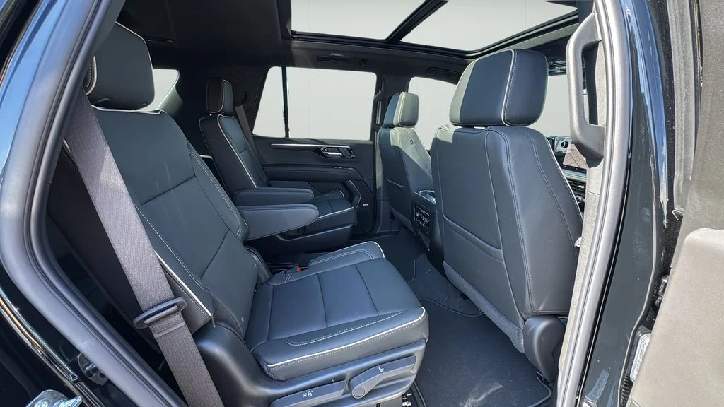New 2026 Black Chevrolet Premier image 12