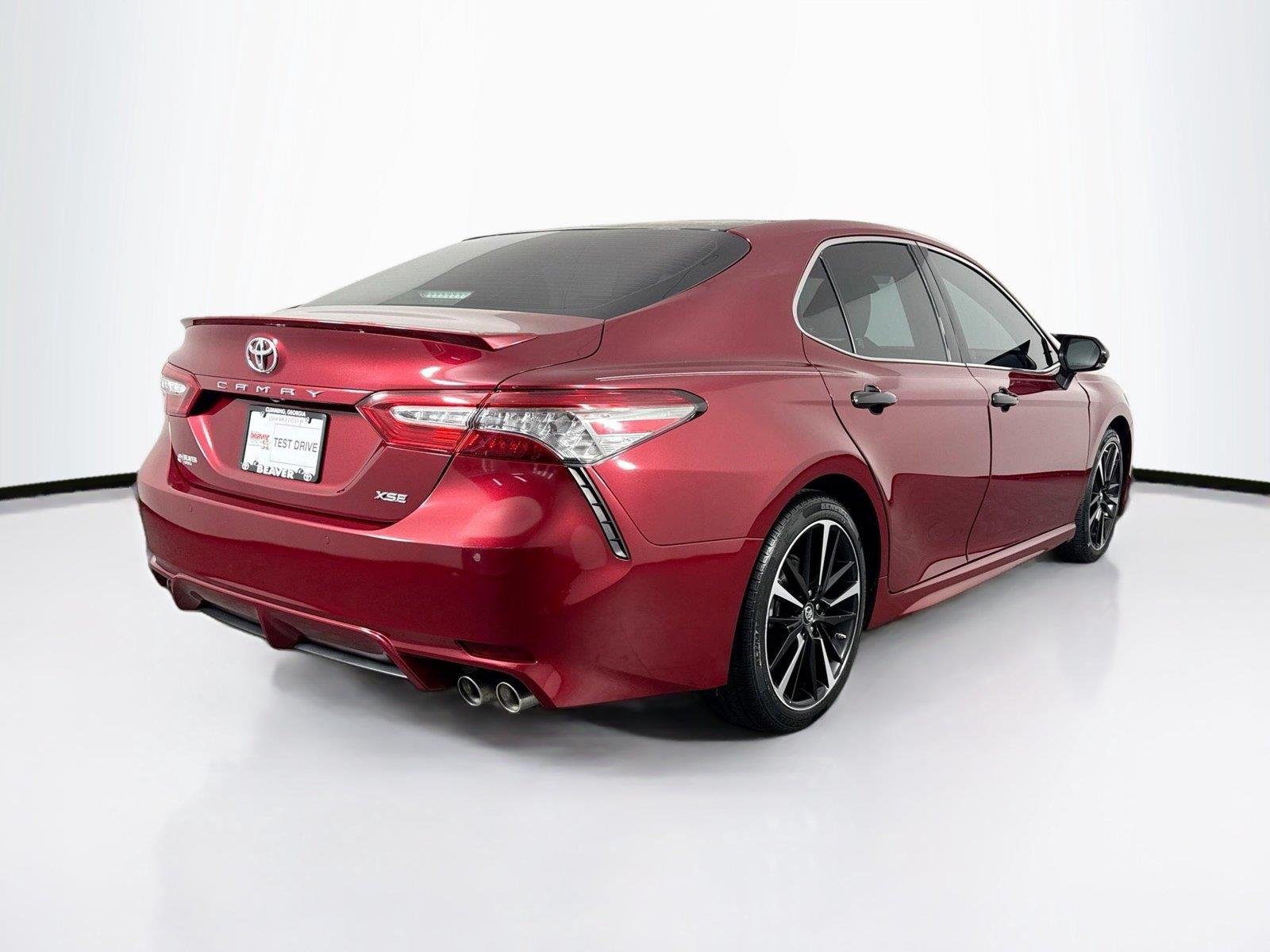 Used 2018 Ruby Flare Pearl Toyota XSE image 2