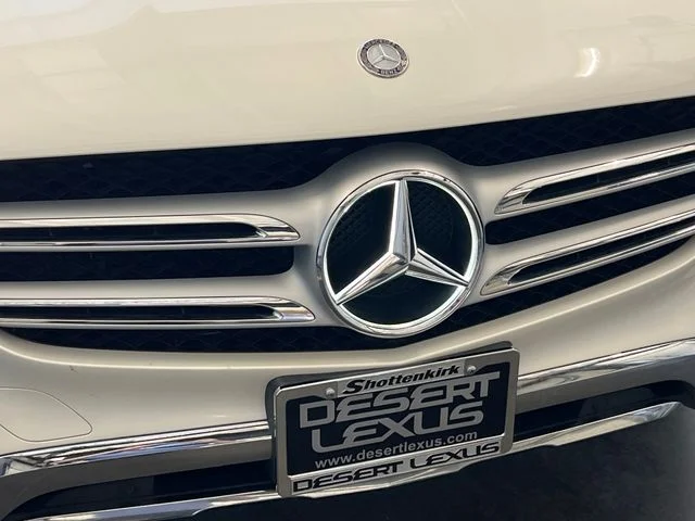 Used 2016 White Mercedes-Benz GLC 300 image 14