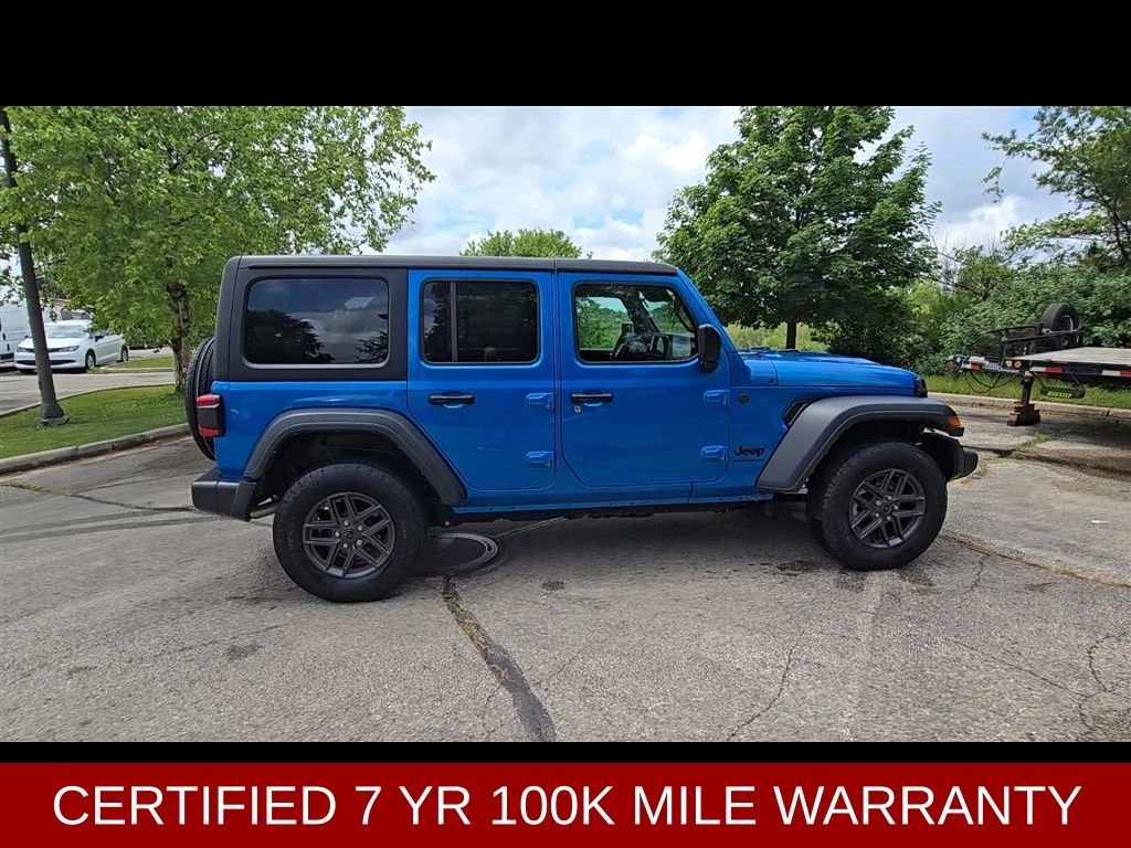 Used 2024 Blue Jeep Sport S image 8