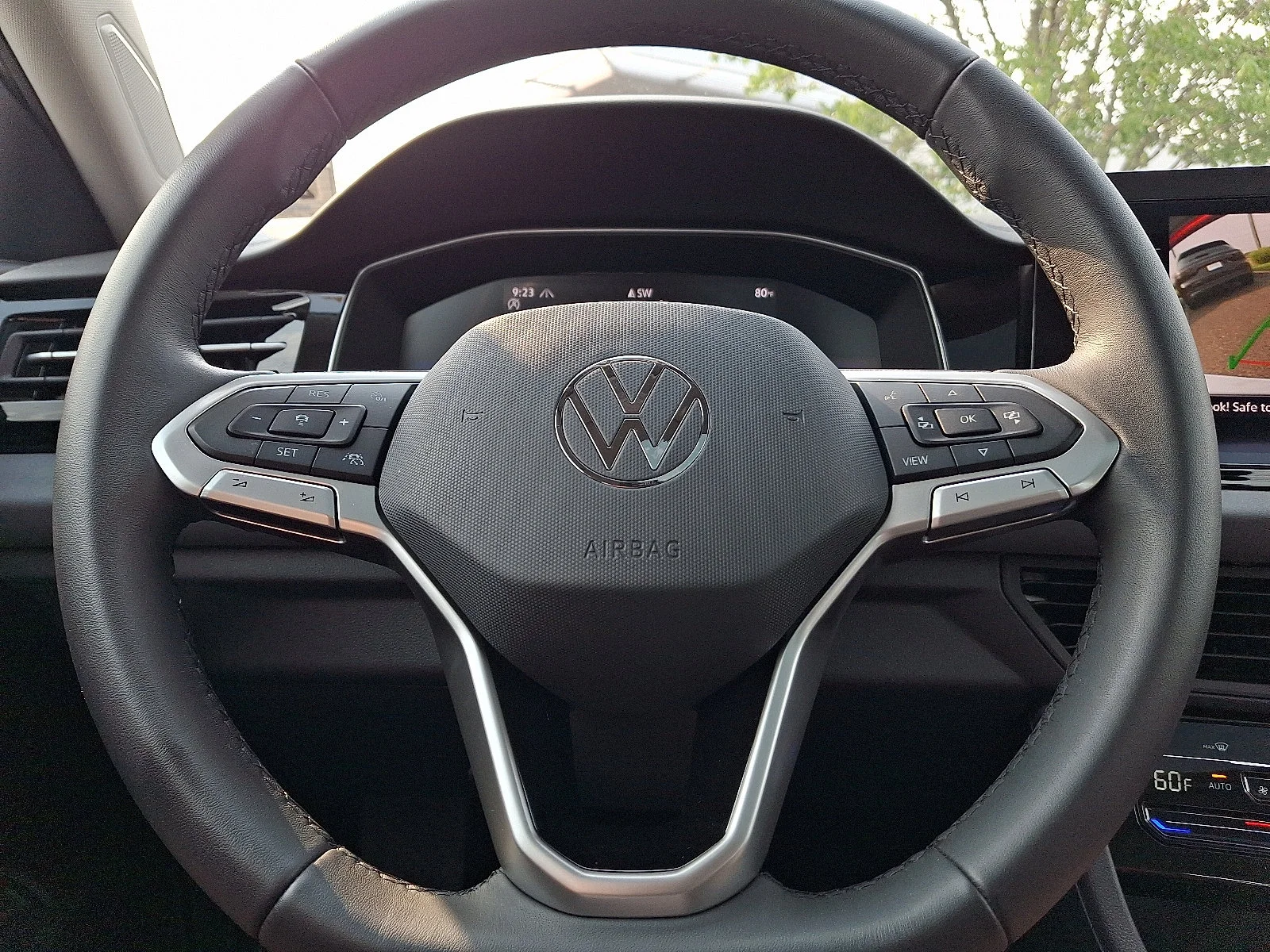 New 2026 Opal White Pearl - 0P0P Volkswagen SE image 20