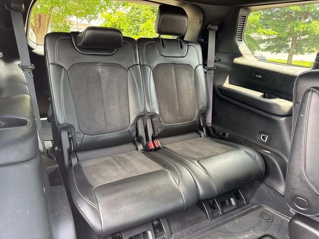 Used 2023 White Jeep Altitude image 16