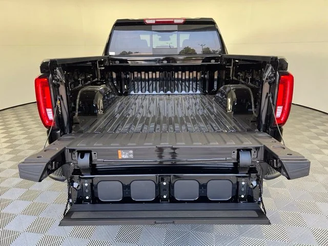 2026 GMC Sierra 1500 SLT - Photo 35