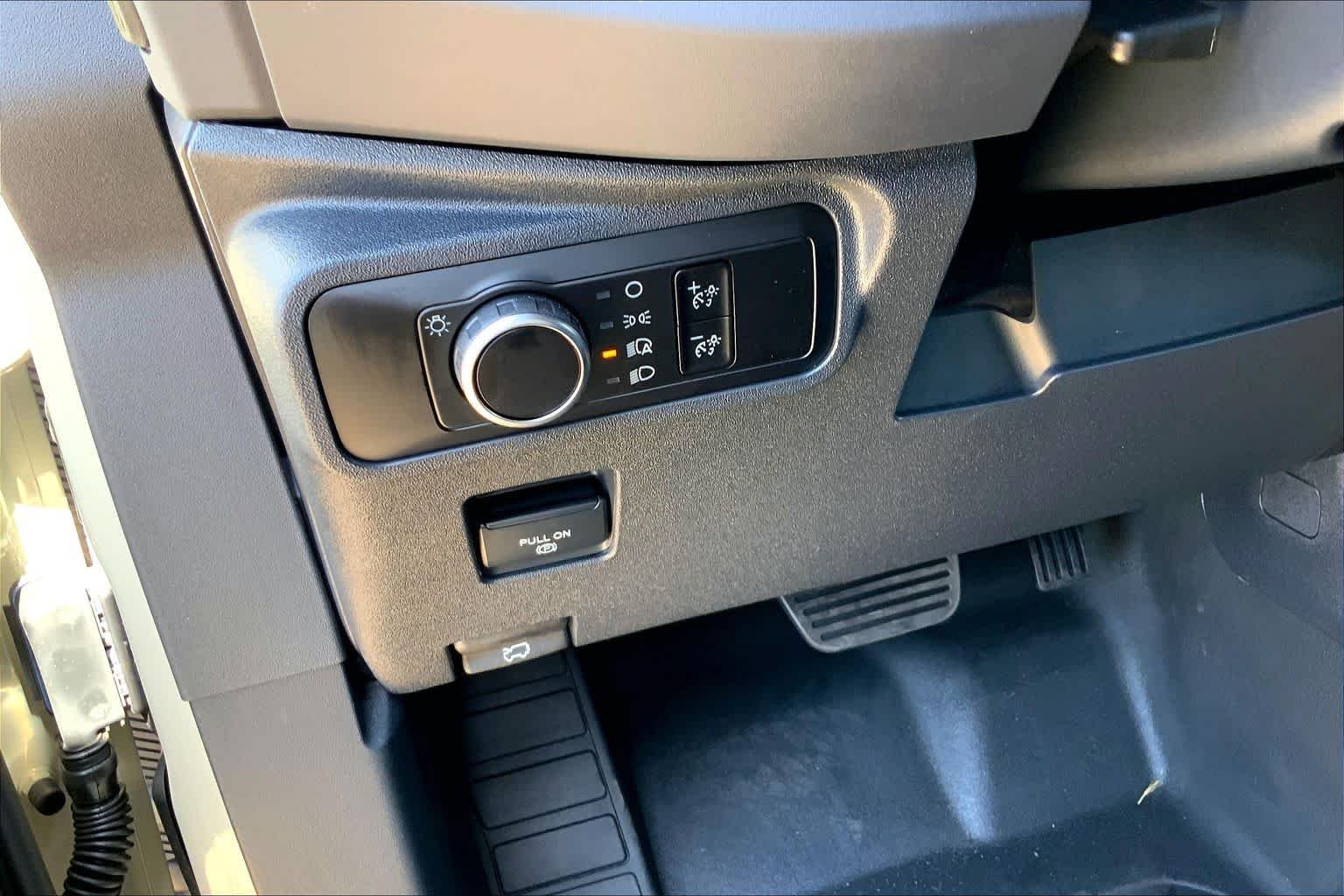 New 2026 Desert Sand Ford Badlands® image 20