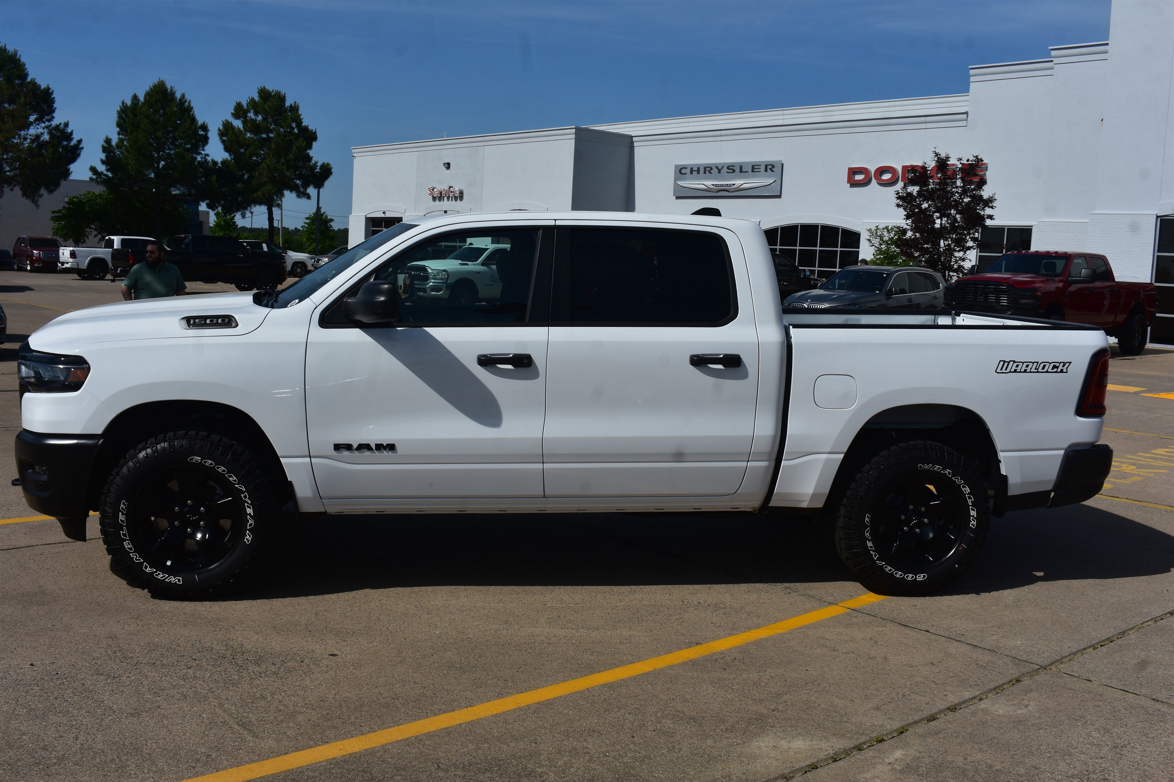 New 2026 Bright White Clear-Coat Exterior Paint RAM Warlock image 9