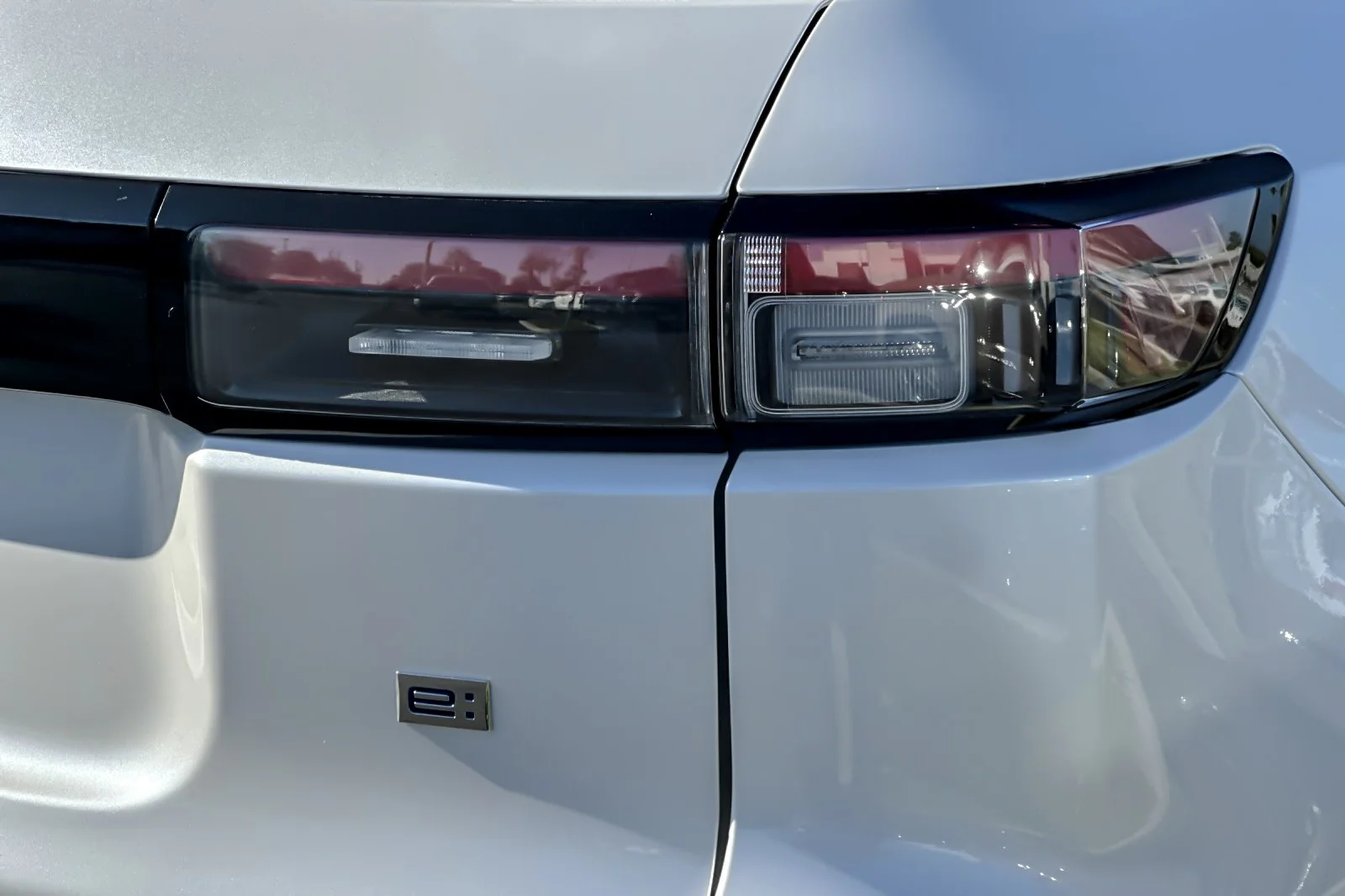 Used 2025 WHITE Honda Touring image 27
