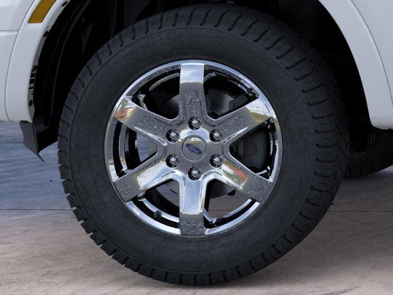 New 2026 Oxford White Ford Lariat image 4