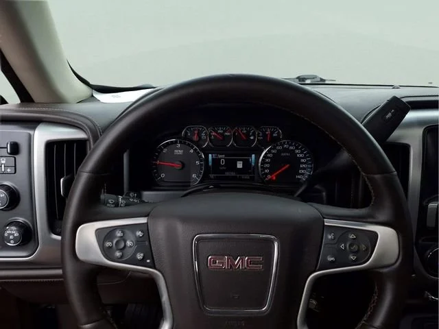 Used 2018 ONYX BLACK GMC SLT image 10
