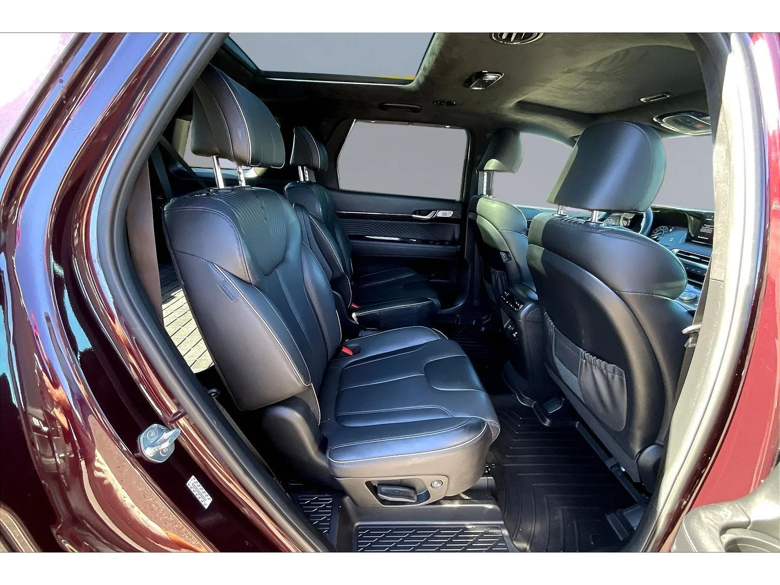 Used 2024 Red Hyundai Calligraphy image 19