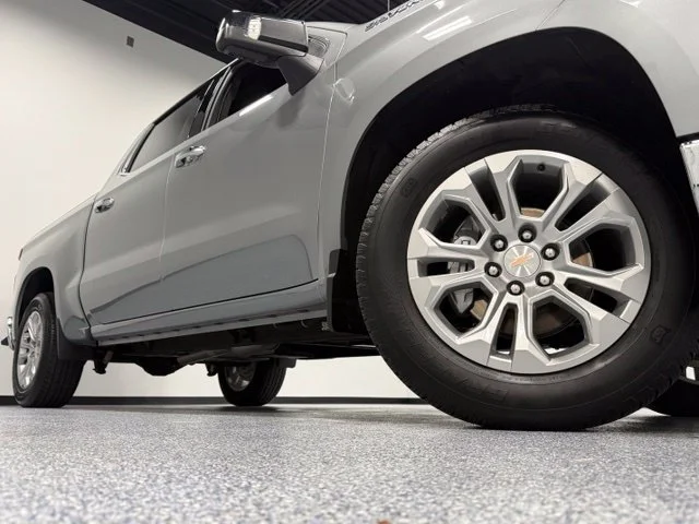 Used 2025 Gray Chevrolet LTZ image 2