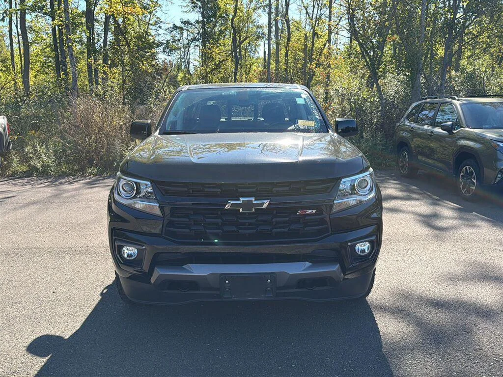 Used 2022 Black Chevrolet 4WD Z71 image 13