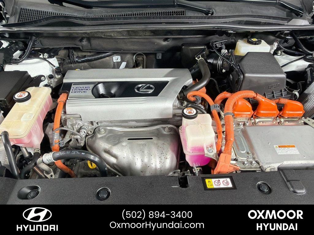 Used 2021 Eminent White Pearl Lexus Base image 29