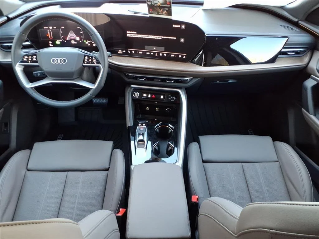 New 2025 Glacier White Metallic Audi Premium Plus image 7