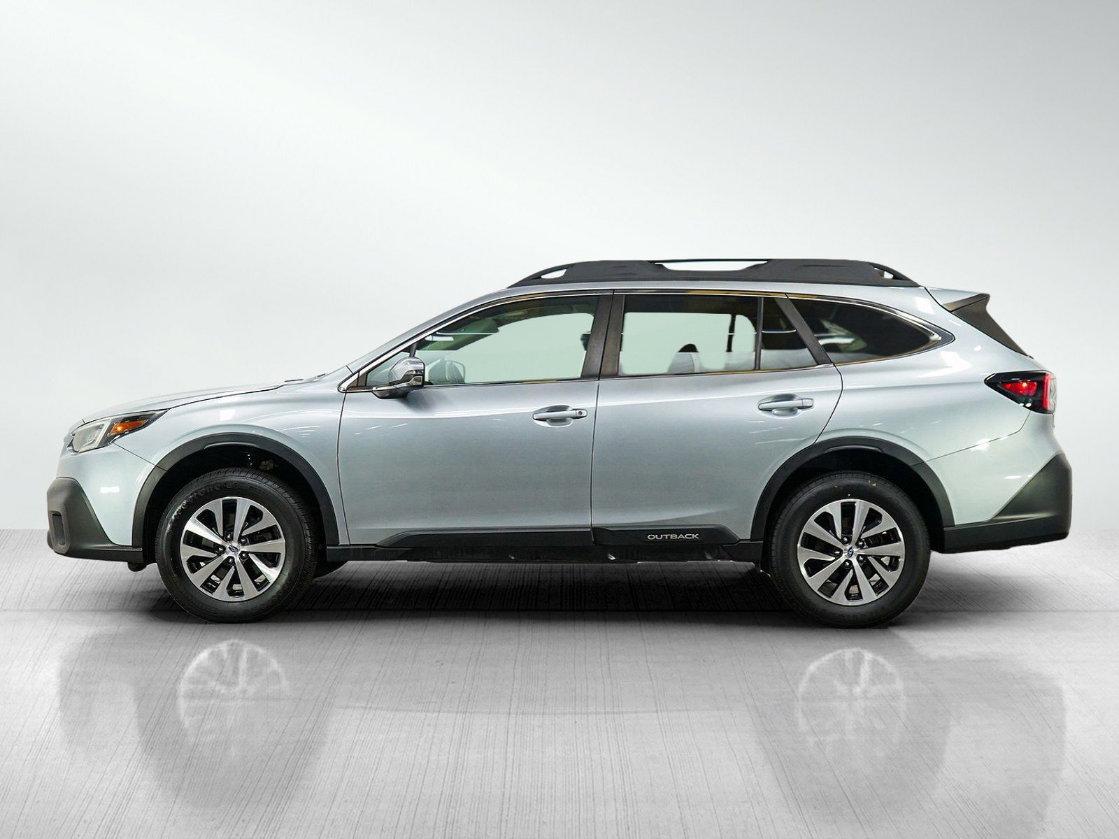 Used 2021 Subaru Outback Premium with VIN 4S4BTADC4M3108891 for sale in South Saint Paul, Minnesota