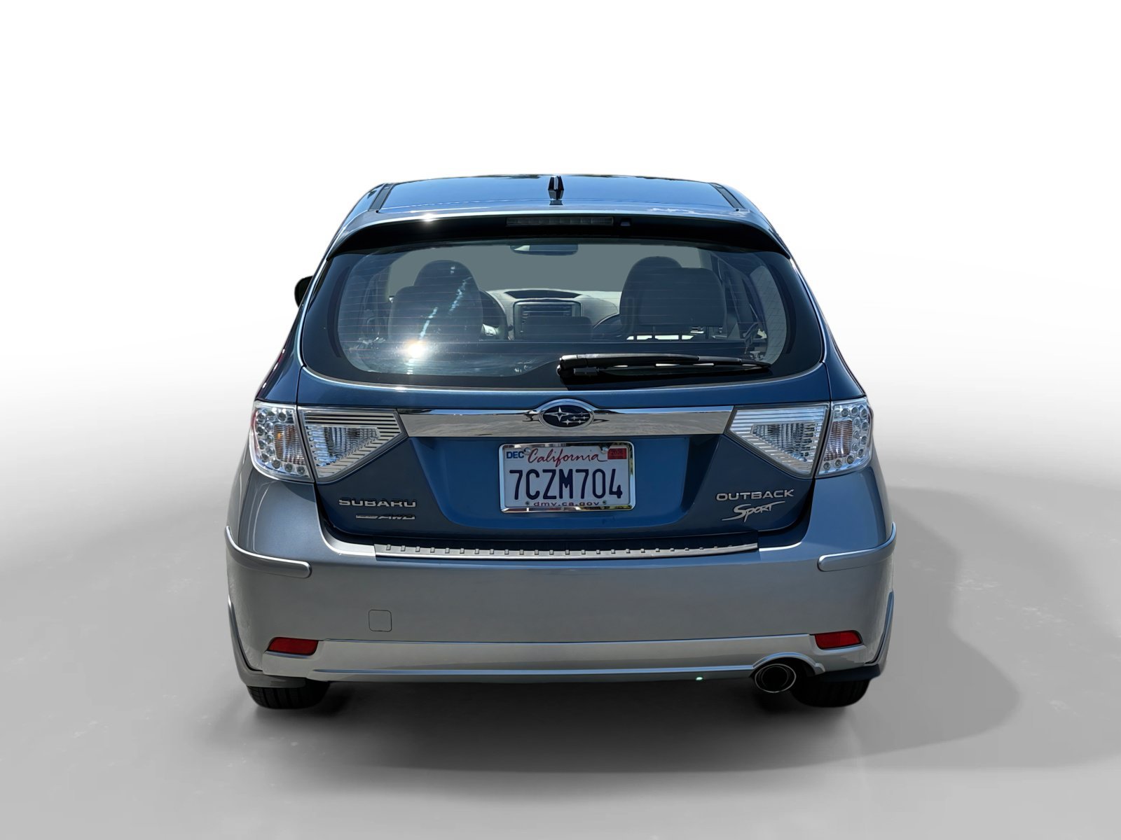 Used 2010 Steel Silver Metallic Subaru Outback Sport image 4