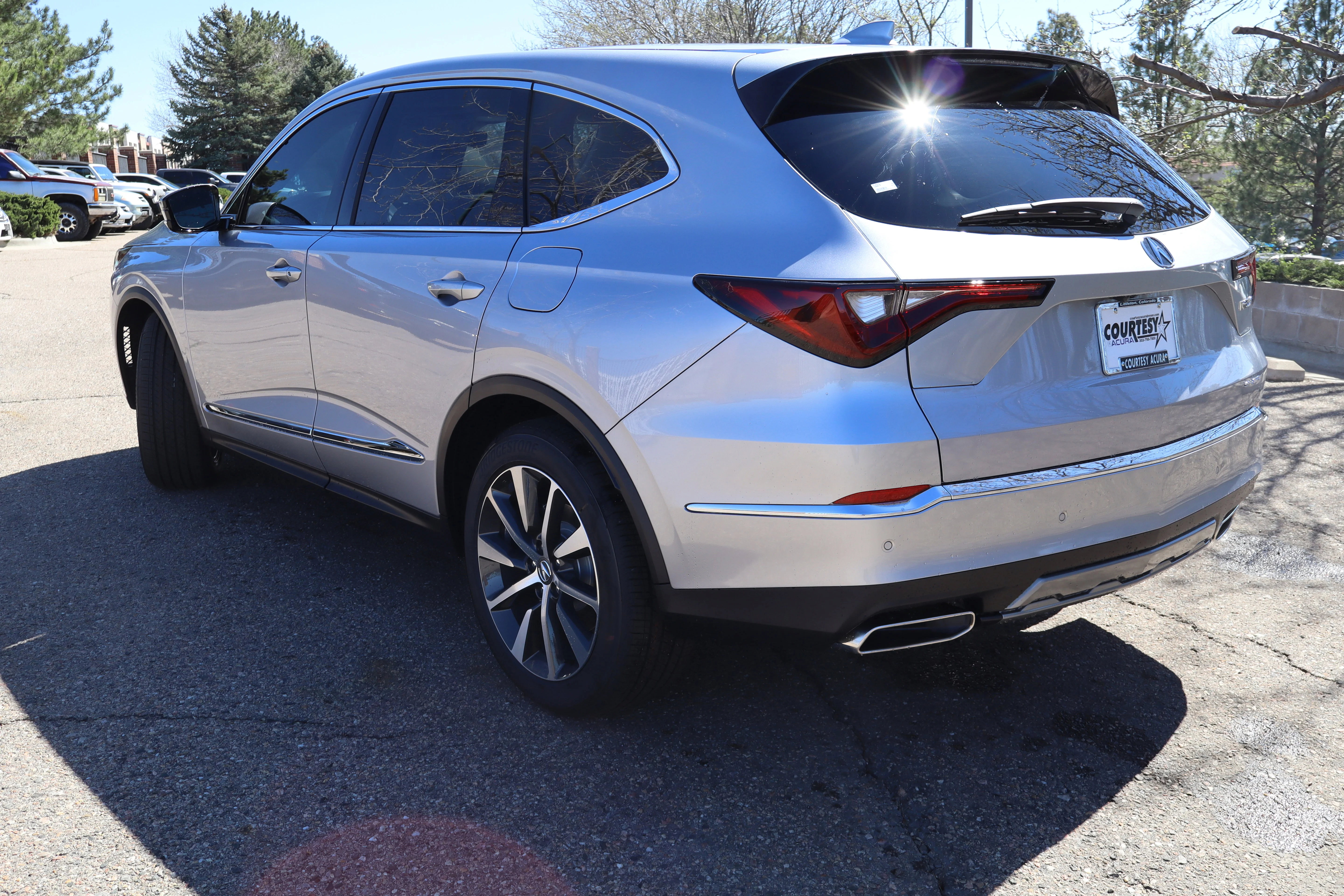 New 2026 Solar Silver Metallic Acura w/Technology Package image 4