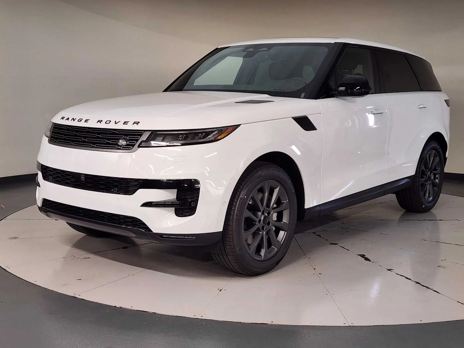2026 Land Rover Range Rover Sport SE