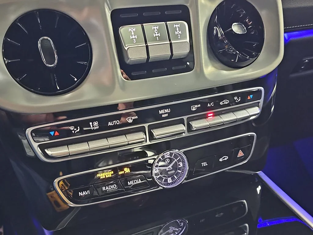 Used 2019 Black Mercedes-Benz G 550 image 26