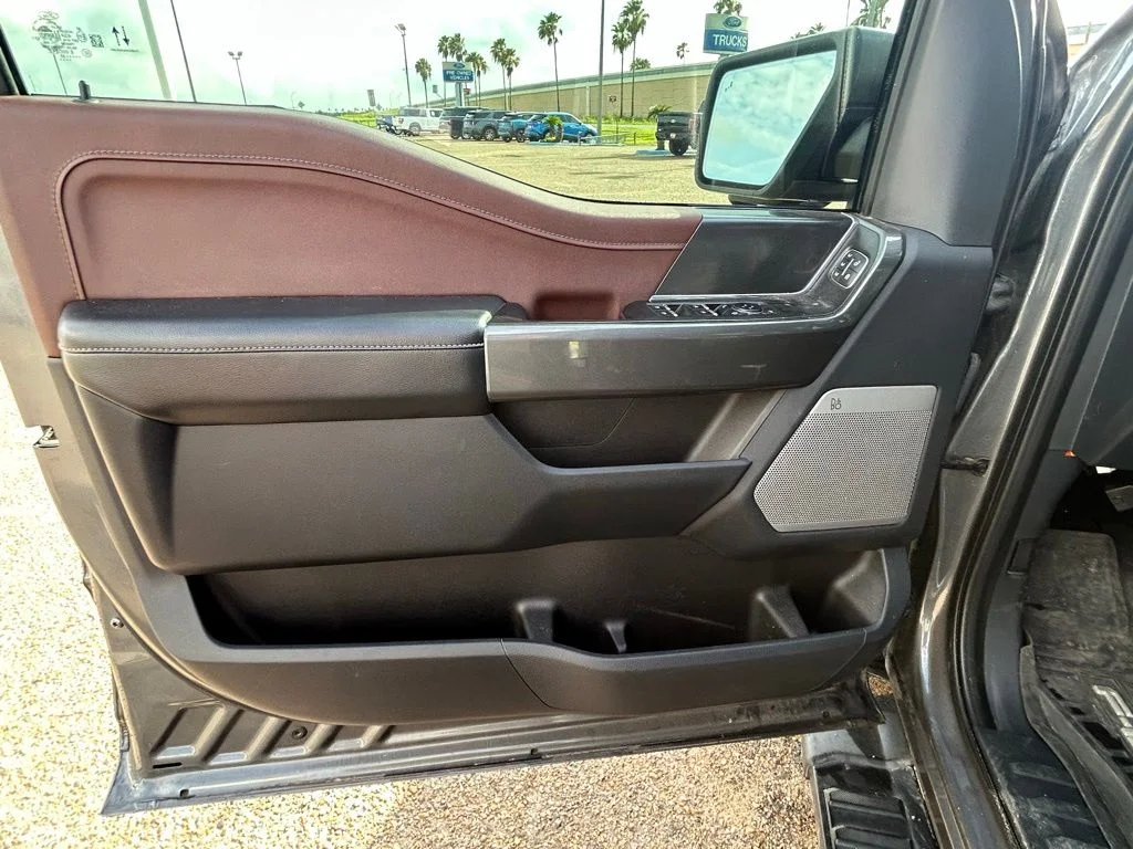 Used 2022 Gray Ford Lariat image 10
