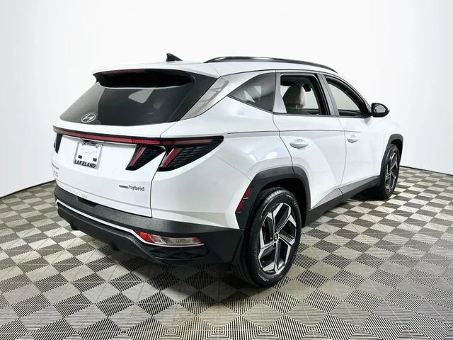 Certified Used 2024 White Hyundai SEL Convenience image 3