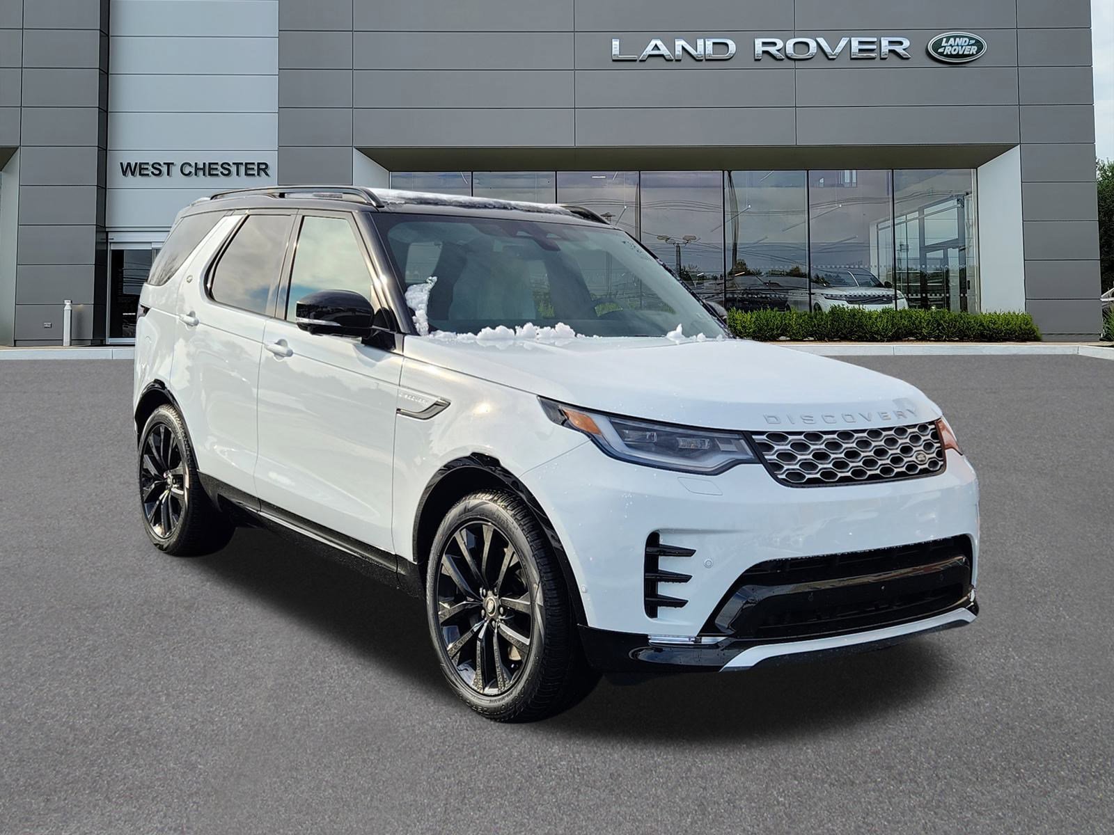 2026 Land Rover Discovery Gemini Edition - Photo 2