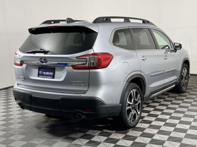 Used 2023 Ice Silver Metallic Subaru Limited image 10