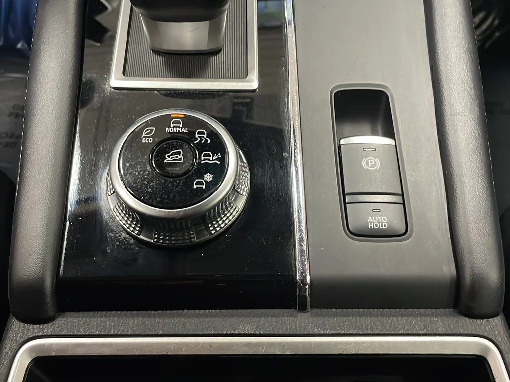 Used 2024 Gray Mitsubishi SE image 30