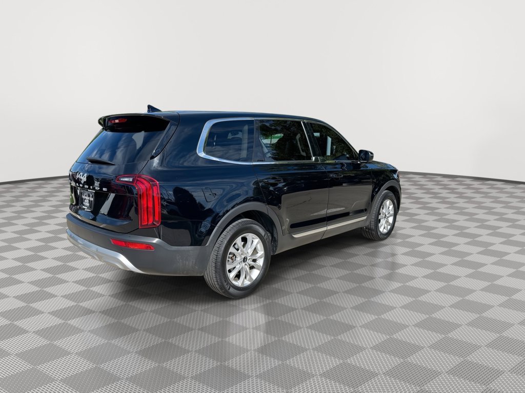 2022 Kia Telluride LX - Photo 12