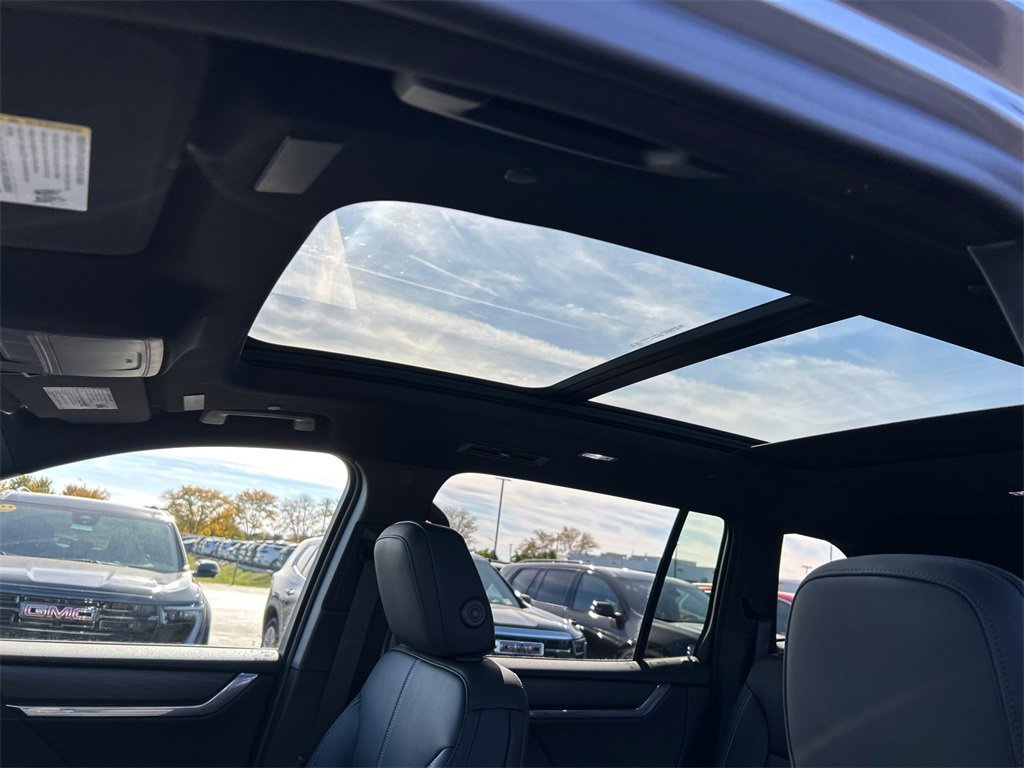 2026 GMC ACADIA - Image 26