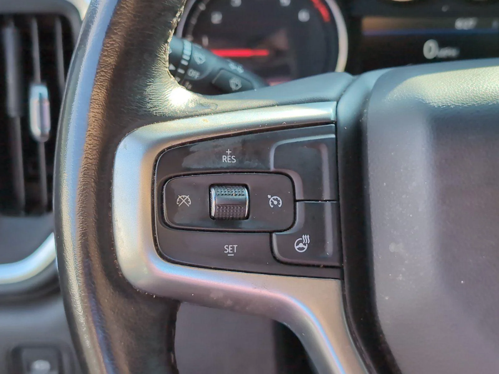 Used 2021 SUMMIT WHITE Chevrolet LT Trail Boss image 28
