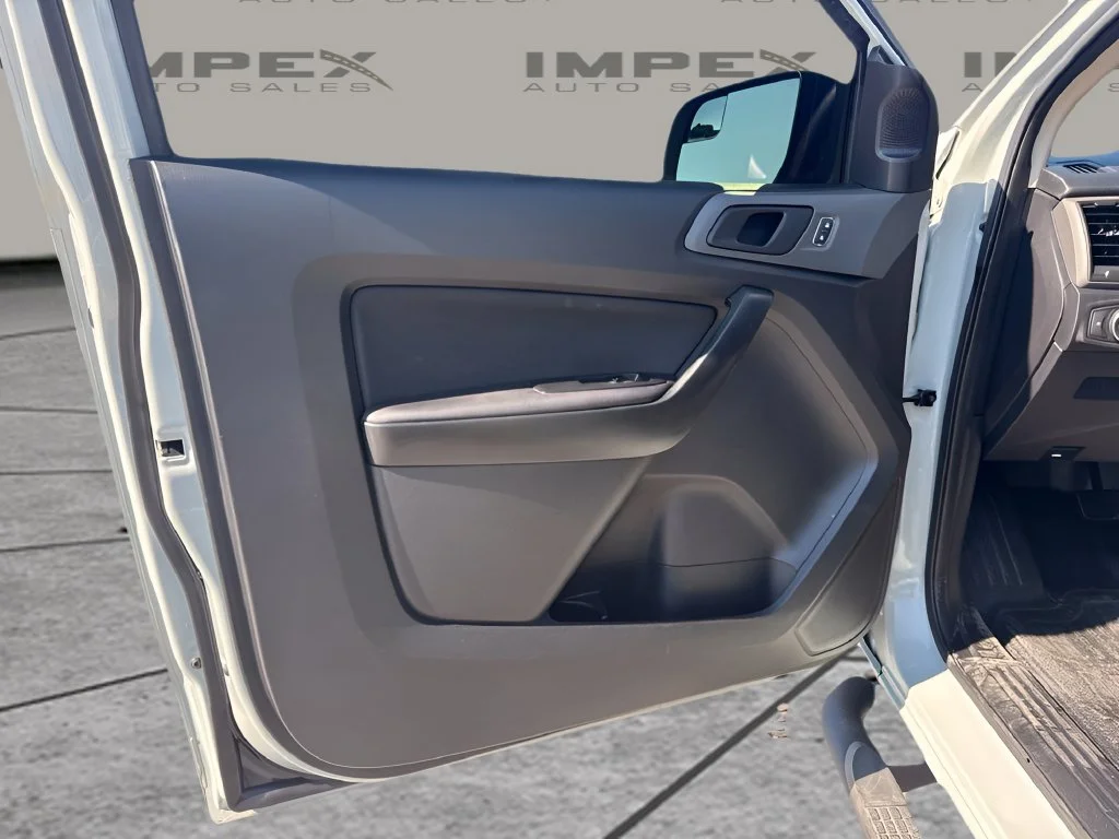 Used 2022 Green Ford XL image 23