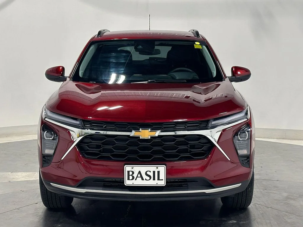 Used 2024 Red Chevrolet LT image 9