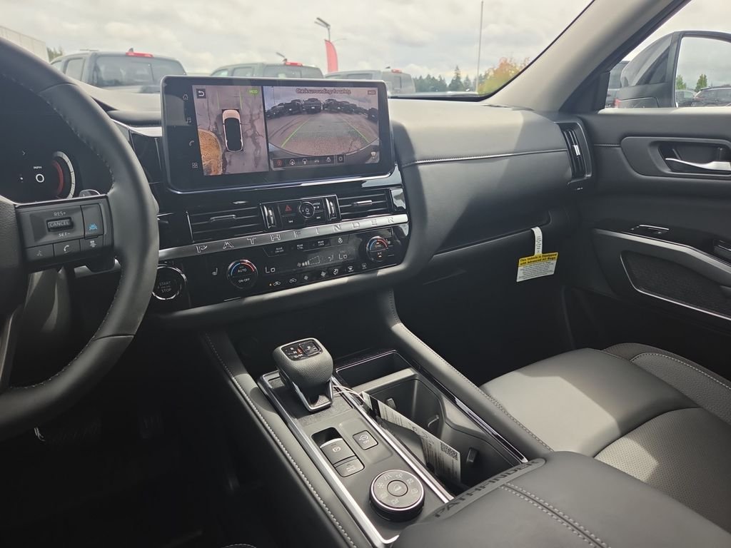 2026 Nissan Pathfinder SL - Photo 20