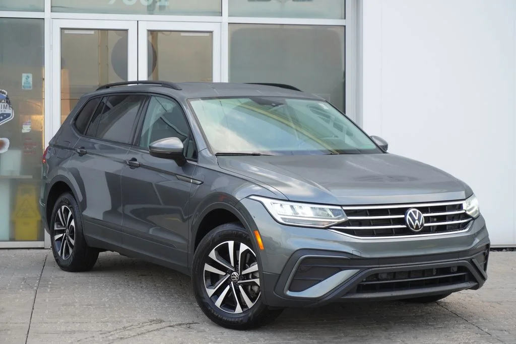 Certified Used 2023 Gray Volkswagen 2.0T S image 3