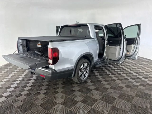 Used 2019  Honda RTL-E image 18