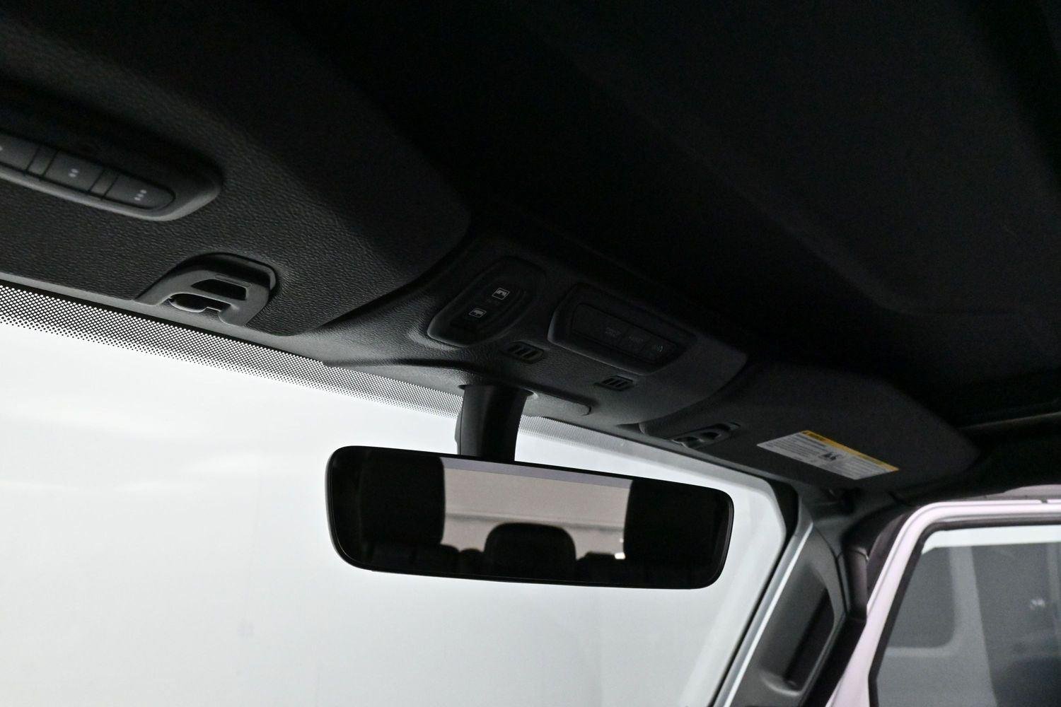 Used 2022 Bright White Clearcoat Jeep Unlimited Sahara Altitude image 26