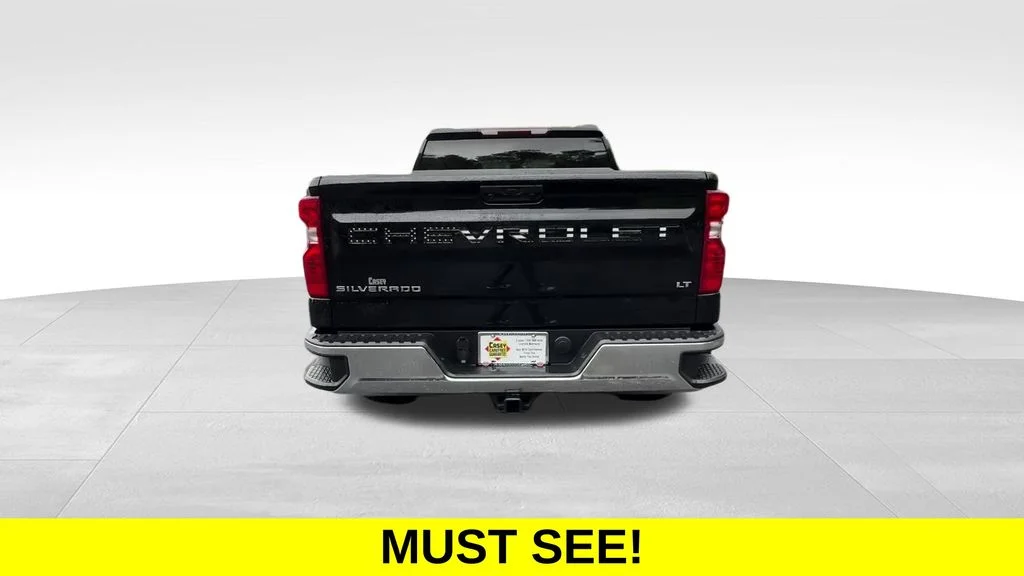 Used 2022 Black Chevrolet LT image 3