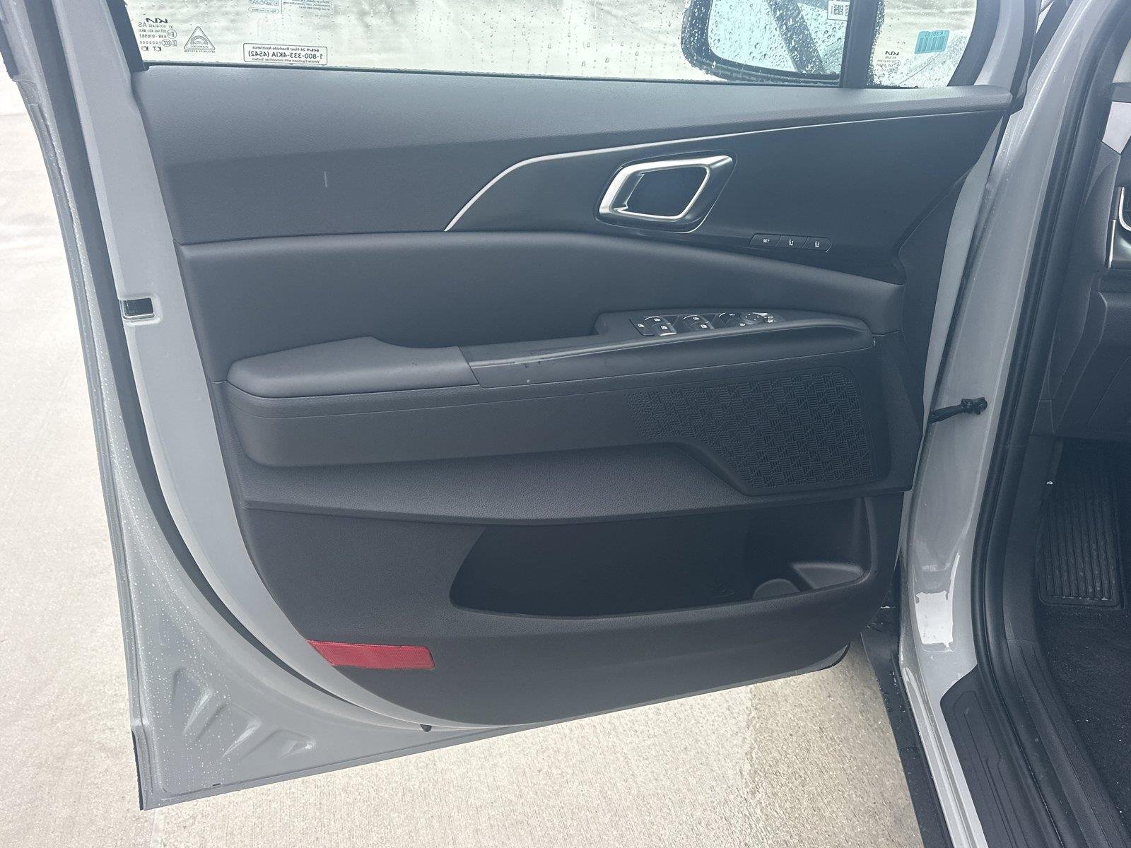 New 2027 Ceramic Silver Kia EX image 7